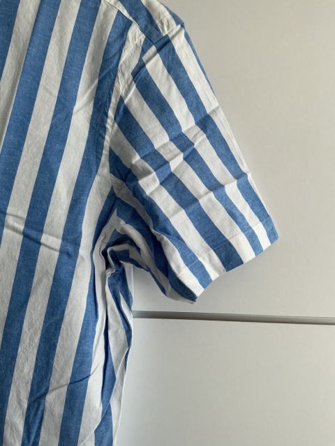 Koszula Ralph Lauren XL - detal krótkiego rękawa i materiału